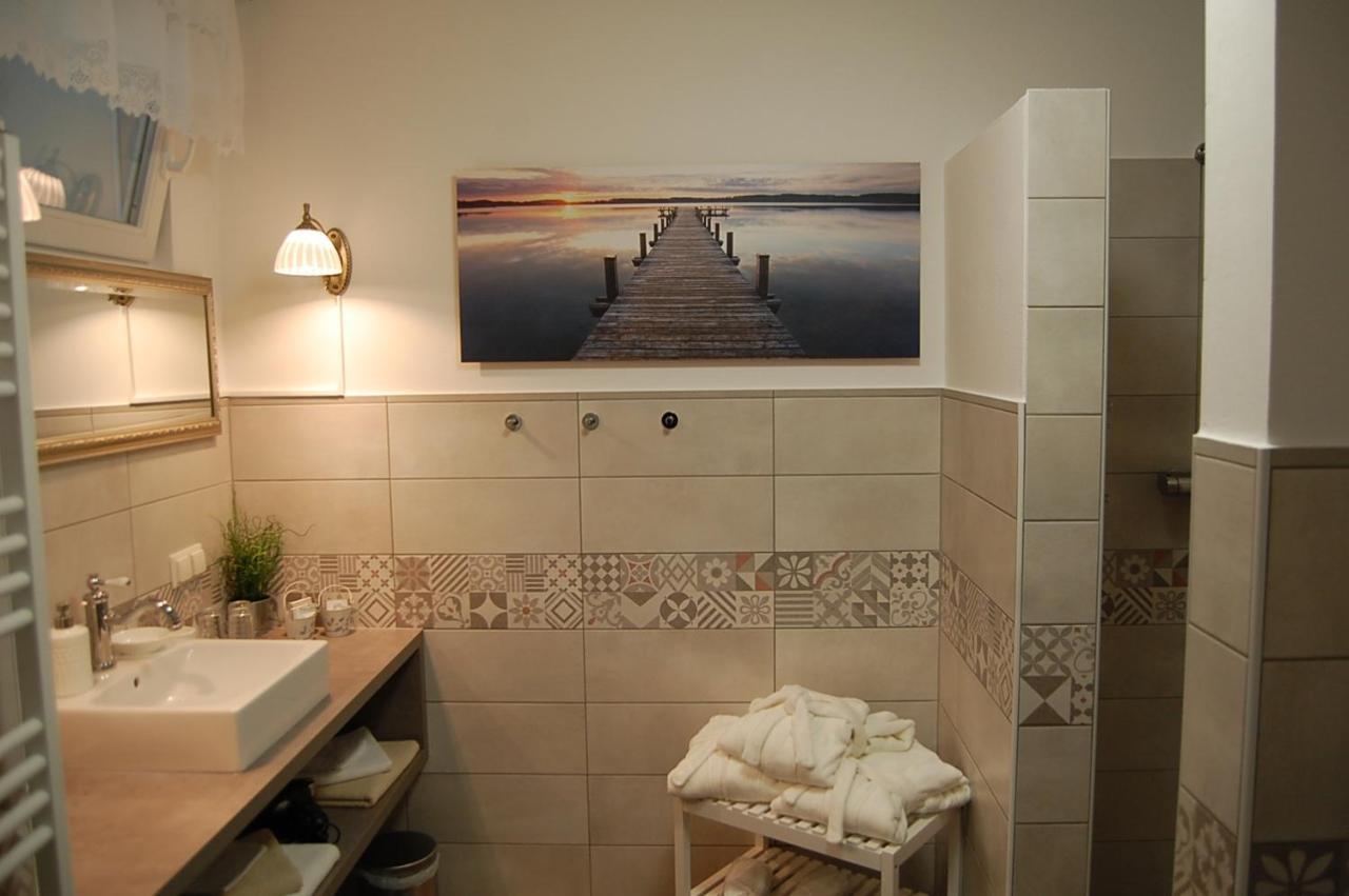 Apartamento Weingut Krikler Weiden am See Exterior foto