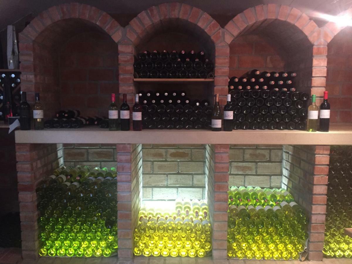 Apartamento Weingut Krikler Weiden am See Exterior foto