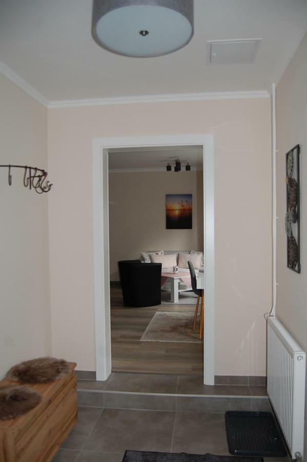 Apartamento Weingut Krikler Weiden am See Exterior foto